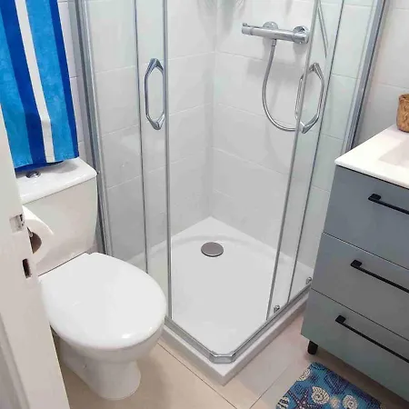 Apartment Le Lavandou, 1 Piece, 3 Personnes - Fr-1-308-178 *